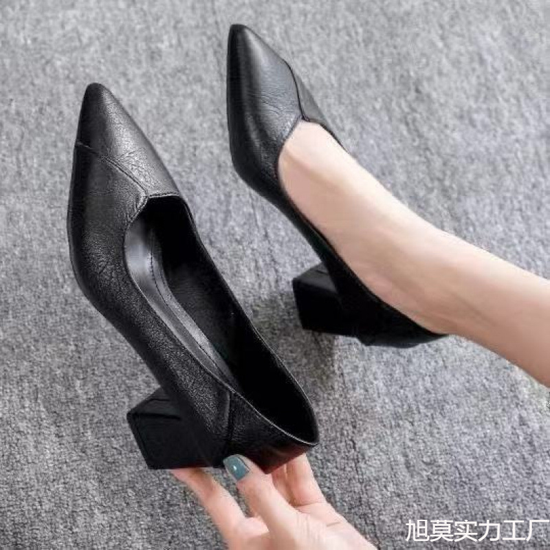Sepatu Hak Tinggi Kulit Lembut - Leatherwork Jobs ulasan dan harga